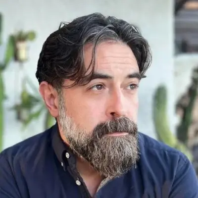 Aaron Contreras